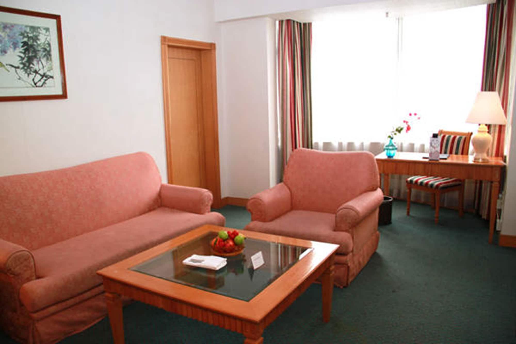 Rosedale Hotel & Suites Guangzhou - Free Shuttle Bus To Canton Fair Eksteriør billede