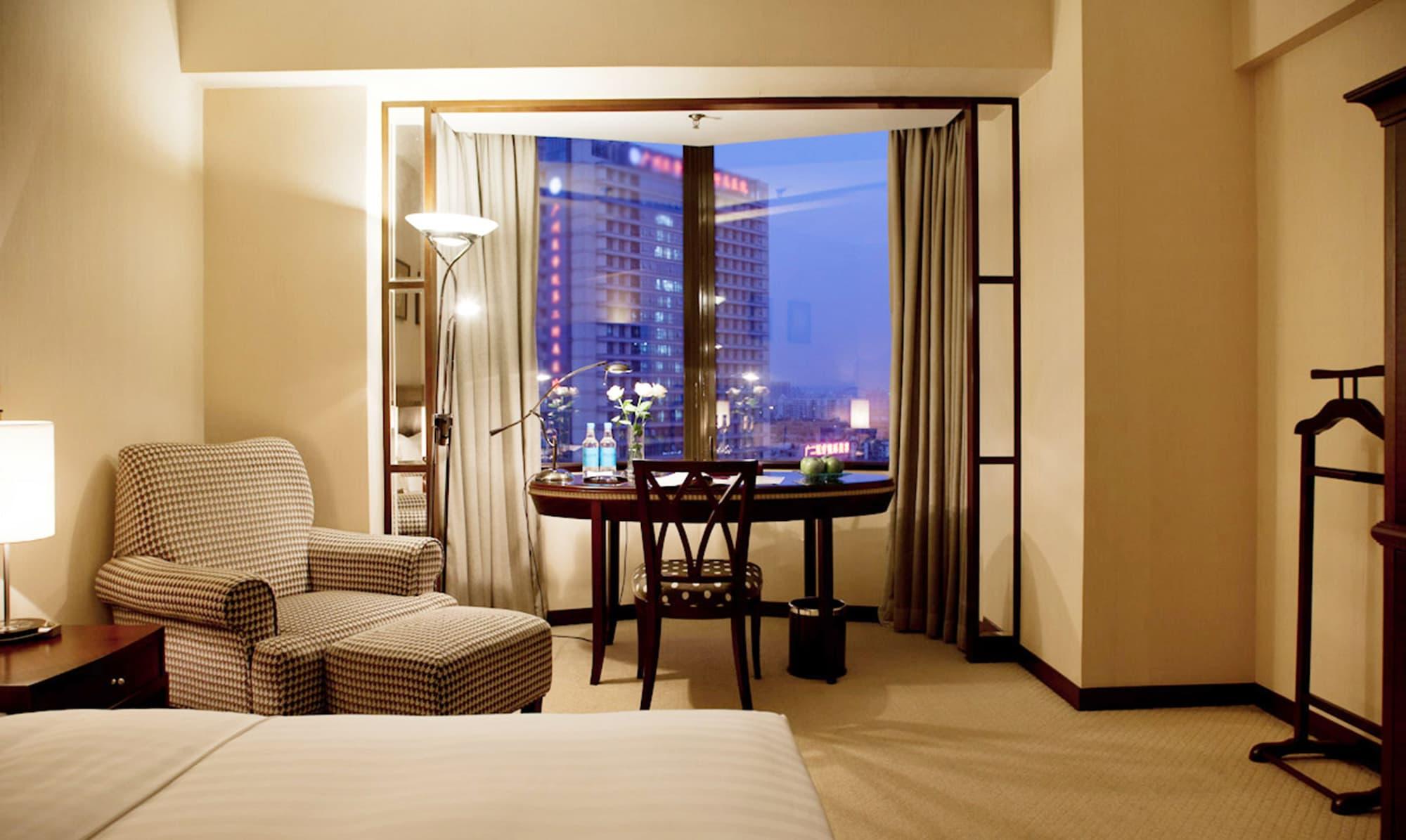 Rosedale Hotel & Suites Guangzhou - Free Shuttle Bus To Canton Fair Eksteriør billede