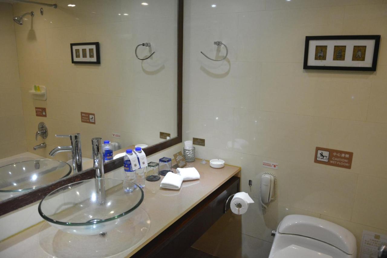 Rosedale Hotel & Suites Guangzhou - Free Shuttle Bus To Canton Fair Eksteriør billede